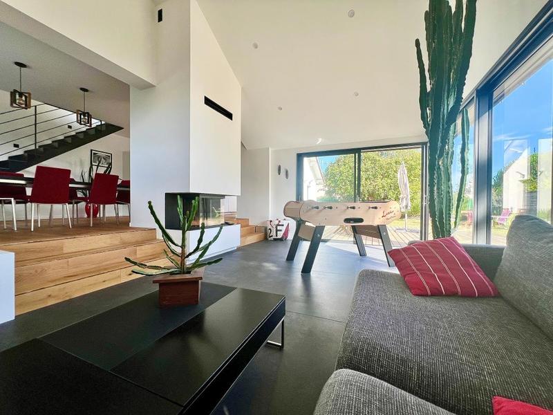 Maison - 142 m² - 4 pièces