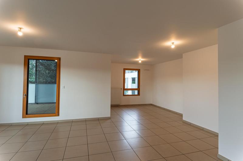 Appartement - 142 m² - 5 pièces