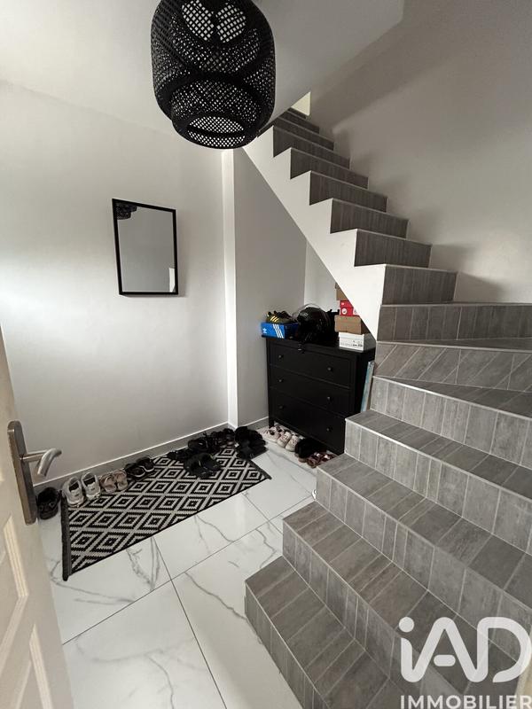 Maison - 110 m² - 6 pièces