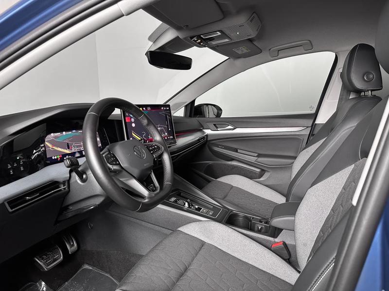 Volkswagen Golf 8 Goal 2.0 Tdi 150ch Dsg Digital Cockpit Sieges Chauff Carplay Attelage Camera Gps