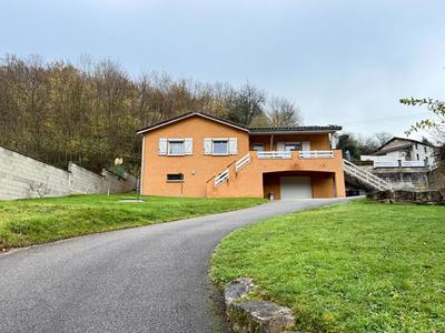 Maison - 93 m² - 5 pièces