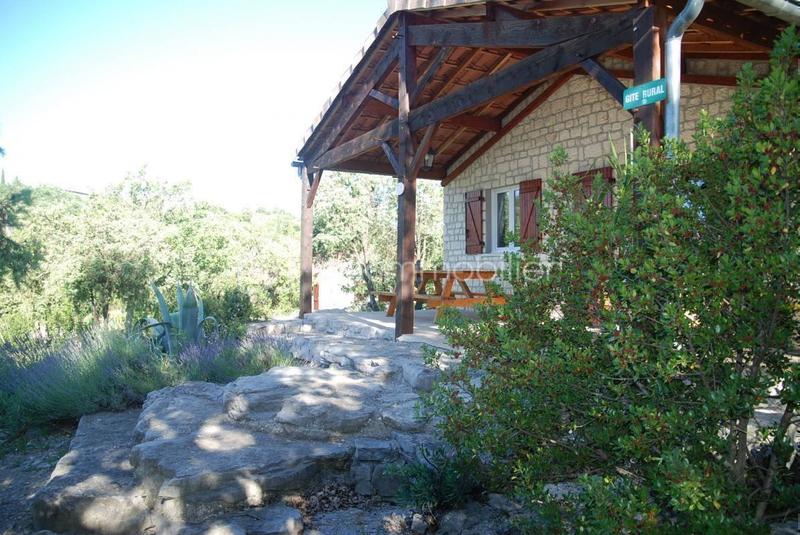 Maison en pierre - 225 m² - 14 pièces