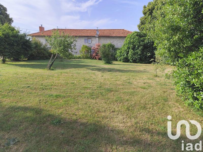 Maison - 180 m² - 6 pièces