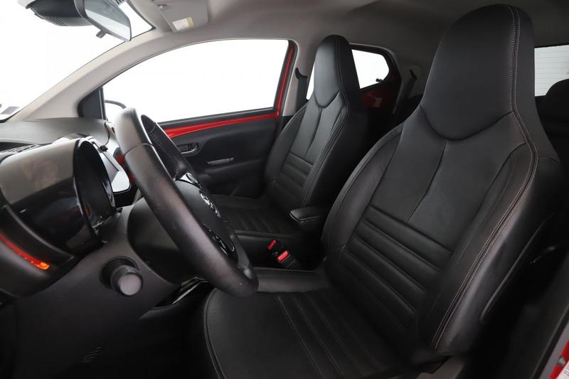 Toyota Aygo 1.0 Vvt-i X-Clusiv Zen 5p 72 ch