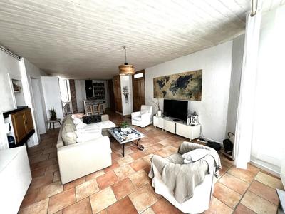 Appartement - 88 m² - 5 pièces