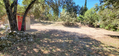 Terrain - 1 840 m²