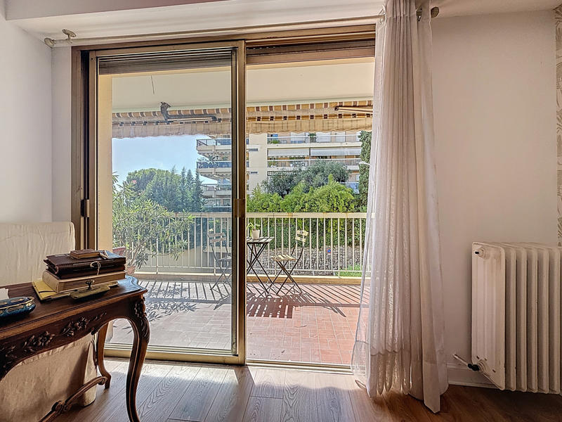 Appartement - 104 m² - 4 pièces