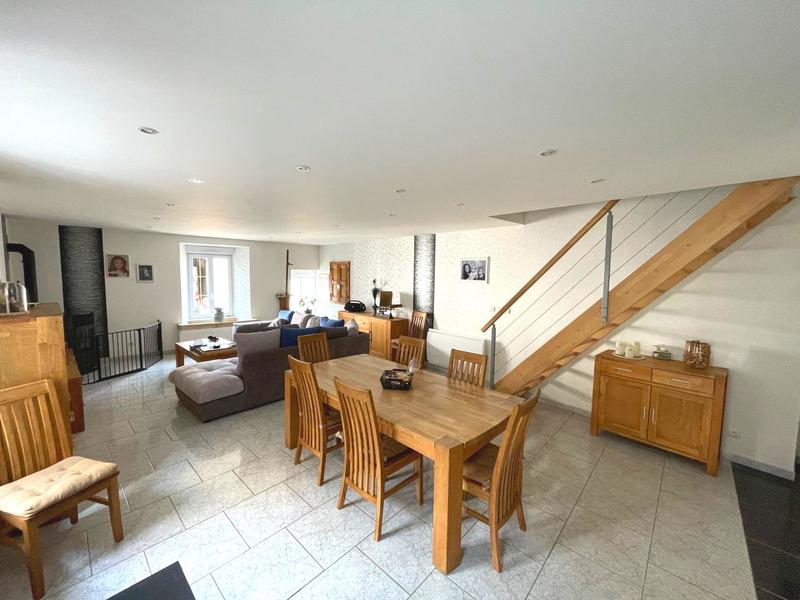 Maison - 150 m² - 5 pièces