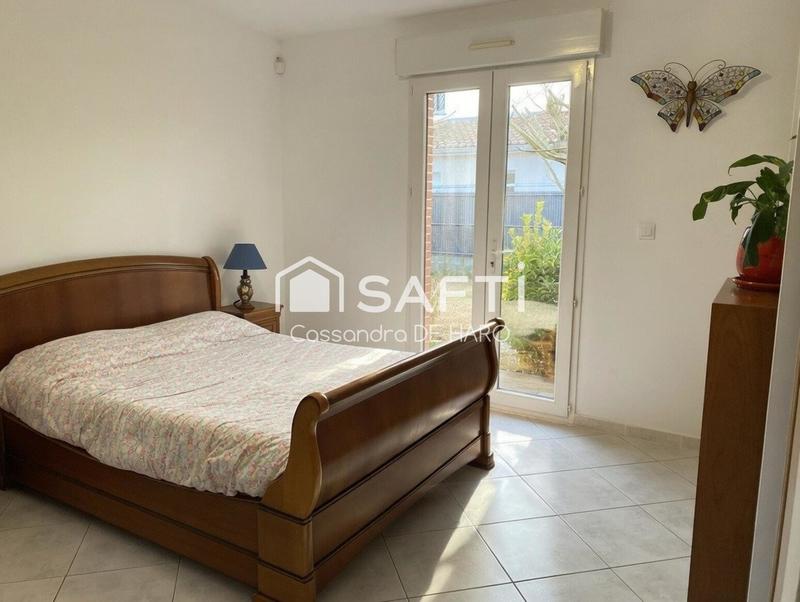 Maison - 250 m² - 8 pièces