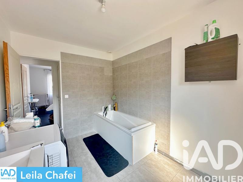 Maison - 86 m² - 5 pièces