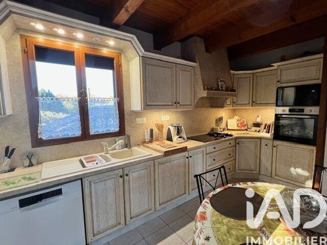 Maison - 315 m² - 7 pièces