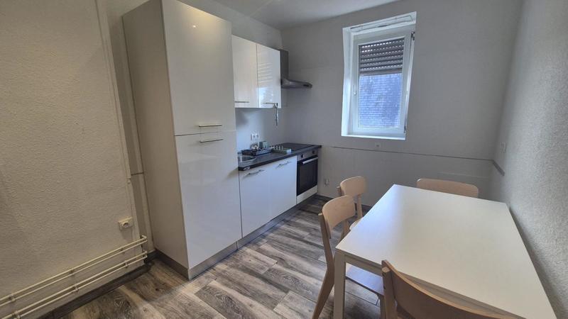 Appartement - 65 m² - 4 pièces