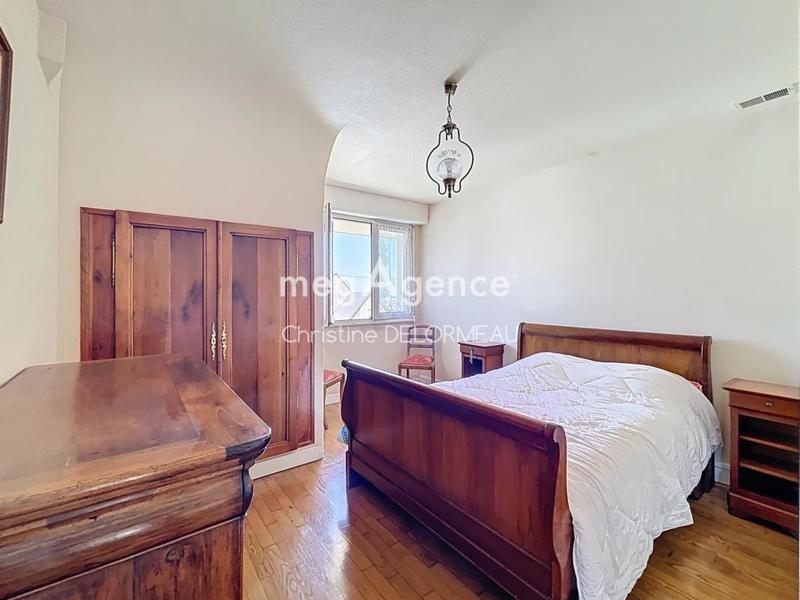 Maison en pierre - 152 m² - 6 pièces