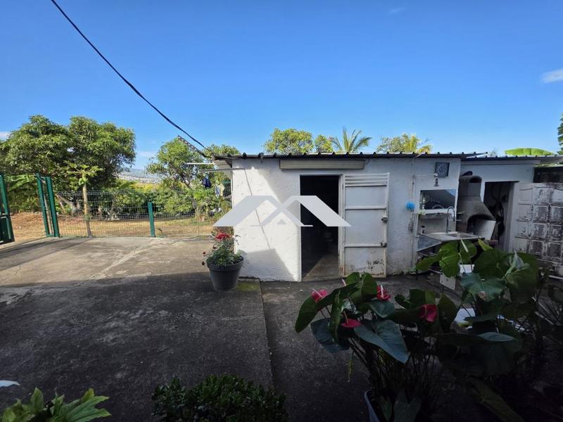 Villa - 200 m² - 9 pièces