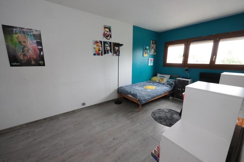 Appartement - 77 m² - 4 pièces