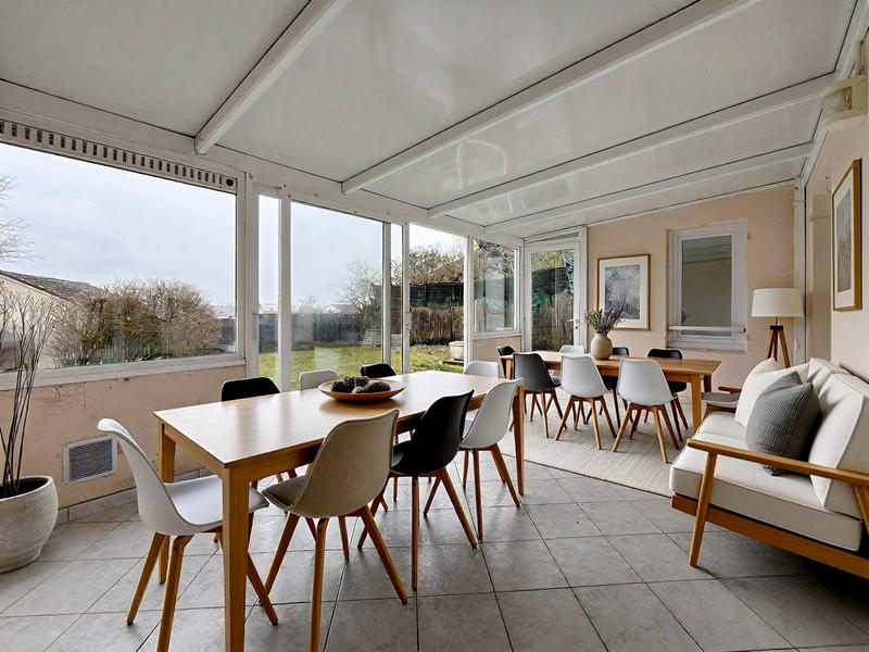 Maison - 140 m² - 6 pièces