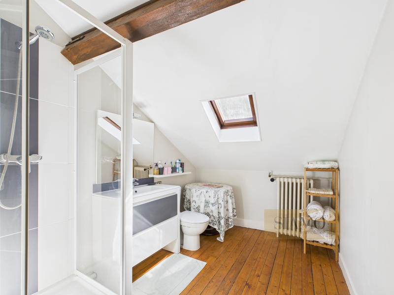 Maison - 152 m² - 7 pièces