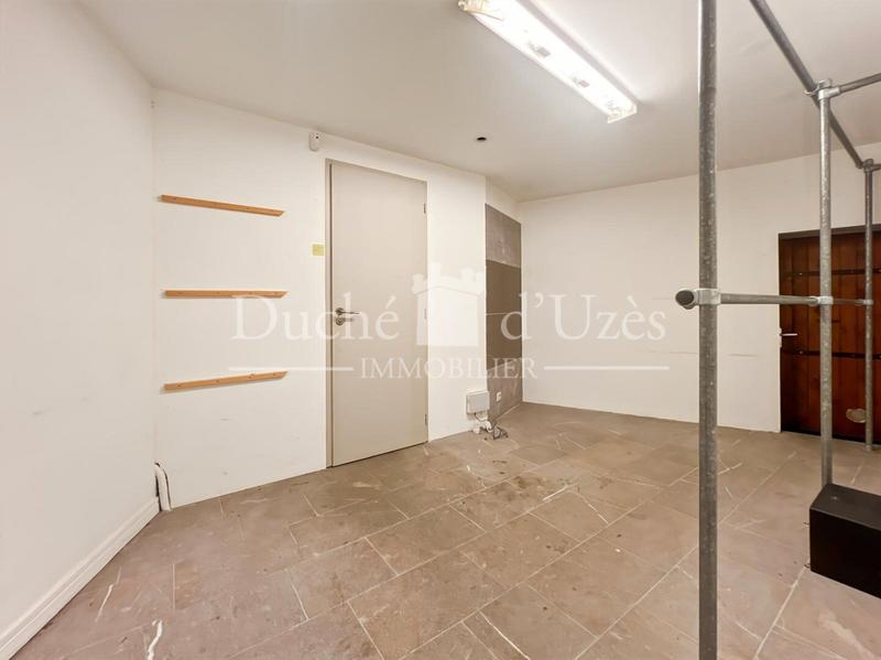 Local commercial - 80 m² - 3 pièces