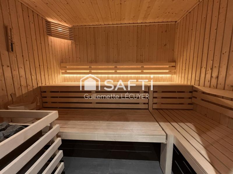 Appartement - 120 m² - 4 pièces