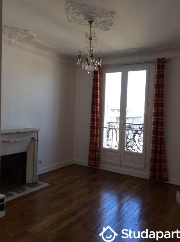 Chambre - 13 m² - 1 pièce