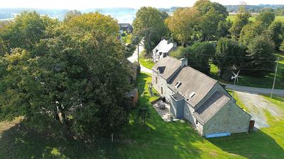 Maison - 168 m² - 6 pièces