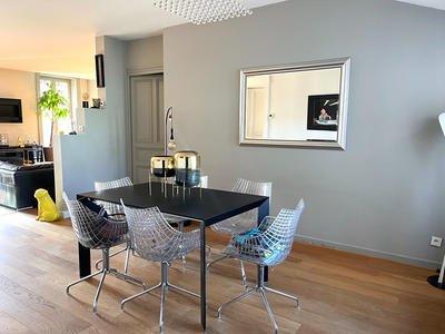 Appartement - 141 m² - 5 pièces