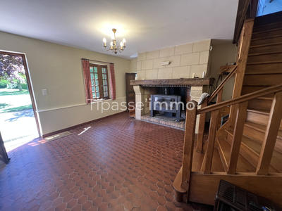 Maison - 180 m² - 10 pièces