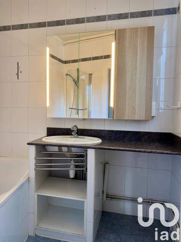 Appartement - 97 m² - 4 pièces