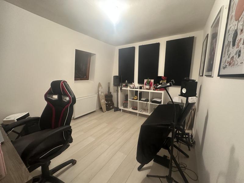 Maison - 85 m² - 7 pièces