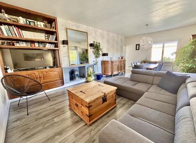 Maison - 190 m² - 6 pièces