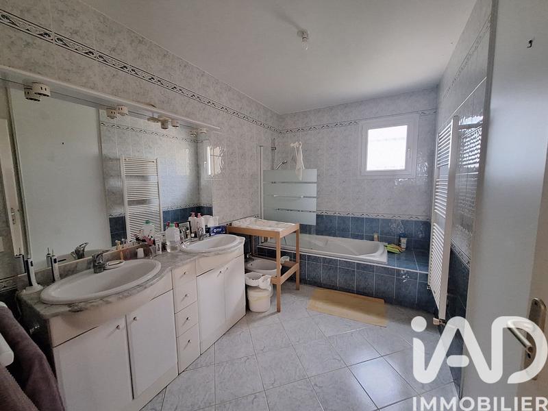 Maison - 108 m² - 4 pièces