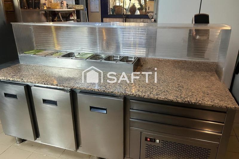 Local commercial - 85 m² - 3 pièces