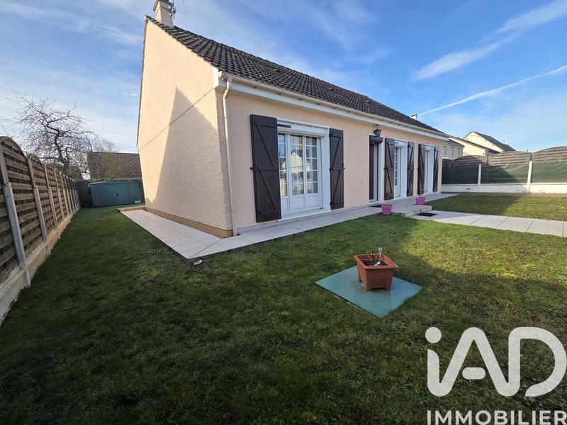 Maison - 90 m² - 4 pièces