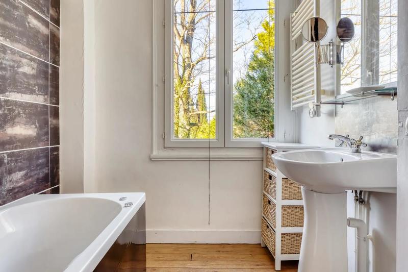 Maison - 190 m² - 7 pièces