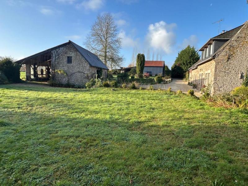 Maison - 170 m² - 6 pièces