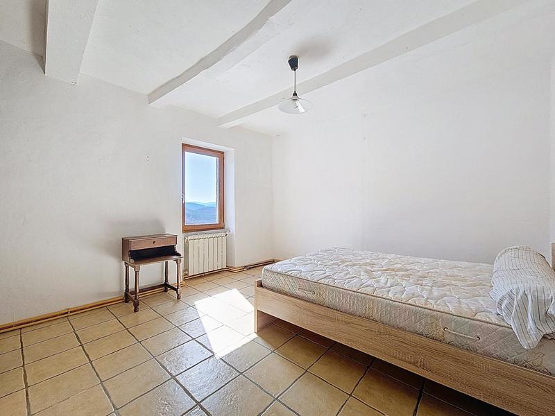 Maison de village - 300 m² - 18 pièces