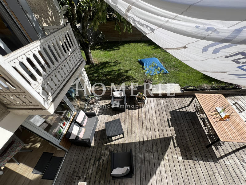 Maison - 193 m² - 8 pièces