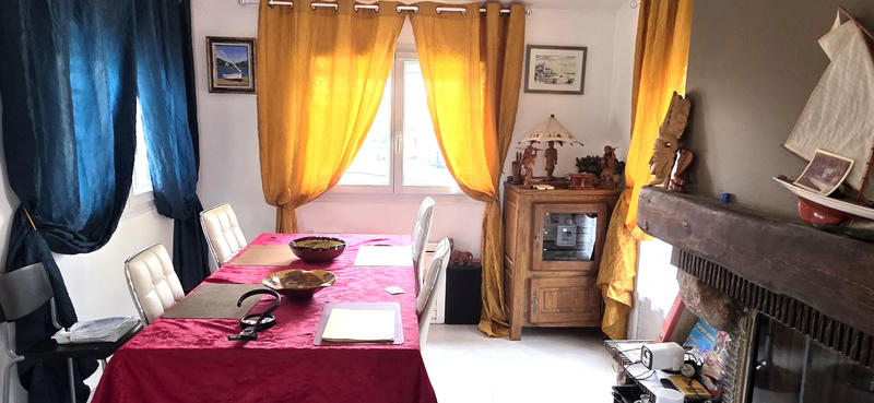 Maison - 200 m² - 6 pièces