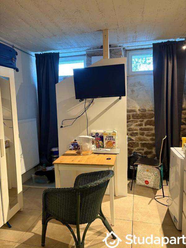 Chambre - 15 m² - 1 pièce