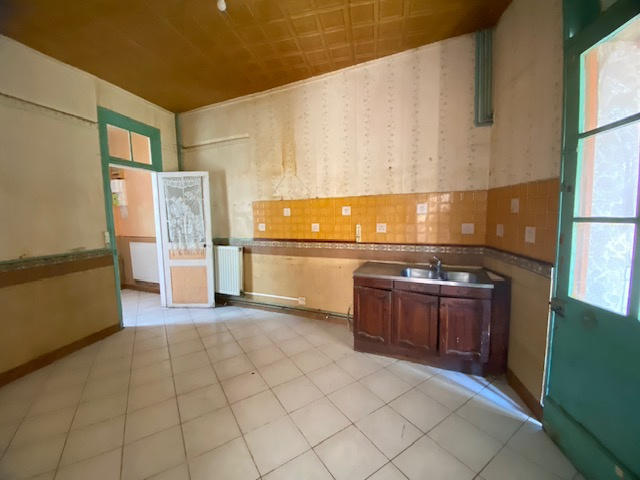 Maison - 93 m² - 6 pièces