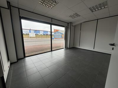 Bureau - 440 m² - 27 pièces