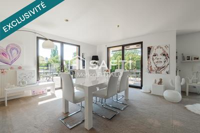 Maison - 199 m² - 5 pièces