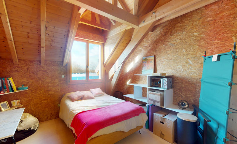 Maison - 206 m² - 5 pièces