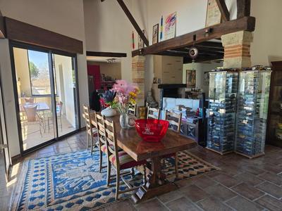 Maison - 204 m² - 7 pièces