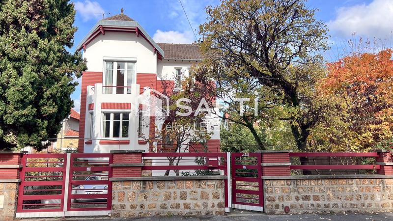 Maison - 82 m² - 4 pièces