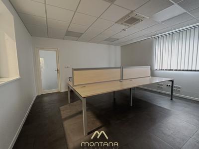 Bureau - 340 m² - 6 pièces