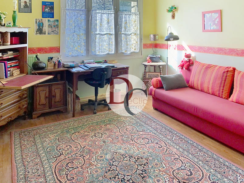 Appartement - 93 m² - 4 pièces