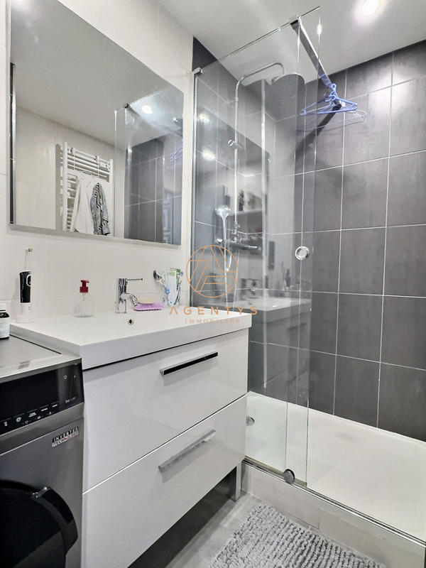 Appartement - 63 m² - 3 pièces