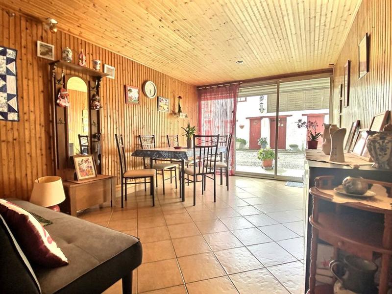 Maison - 135 m² - 6 pièces