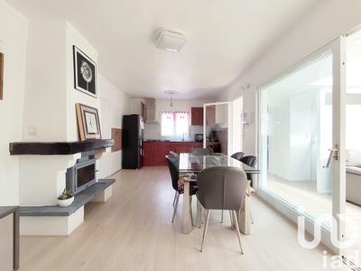 Maison - 75 m² - 4 pièces